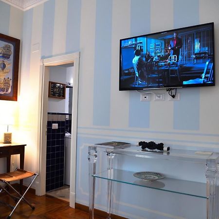 Regal House Anzio 2 Hotel Bagian luar foto