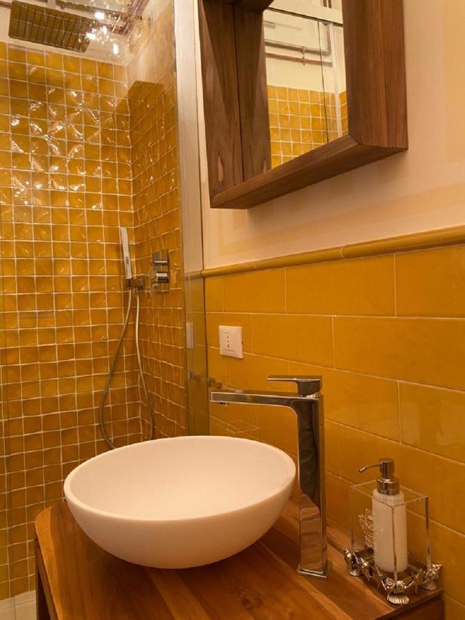 Regal House Anzio 2 Hotel Bagian luar foto